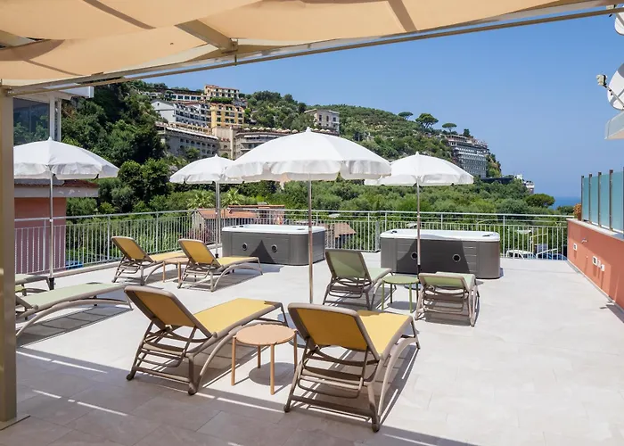 Futura Funky House - De Vivo Realty * 索伦托